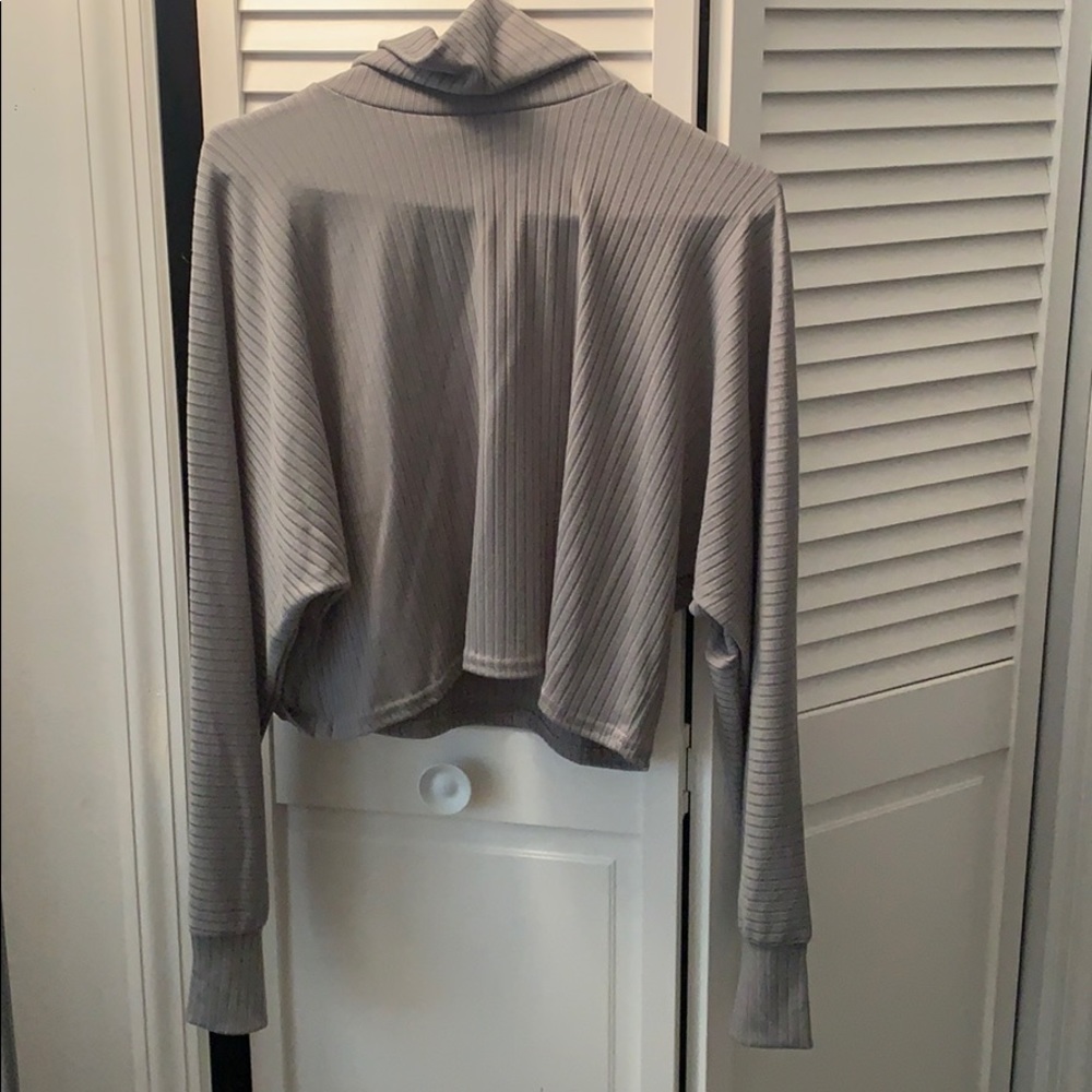 long sleeve, turtle neck